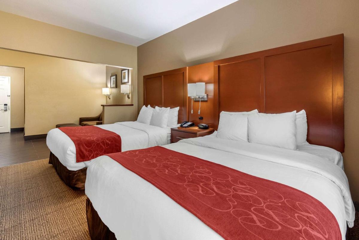 Comfort Suites Fort Collins Near University - image 6