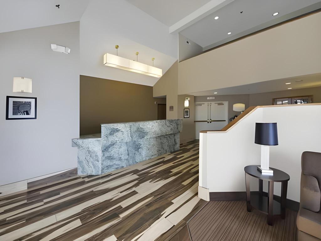 Baymont by Wyndham Fort Collins - image 5