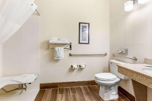 Quality Inn & Suites University Fort Collins - image 19