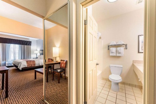 Quality Inn & Suites University Fort Collins - image 27