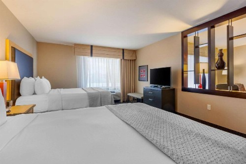 Cambria Hotel Ft Collins - image 20