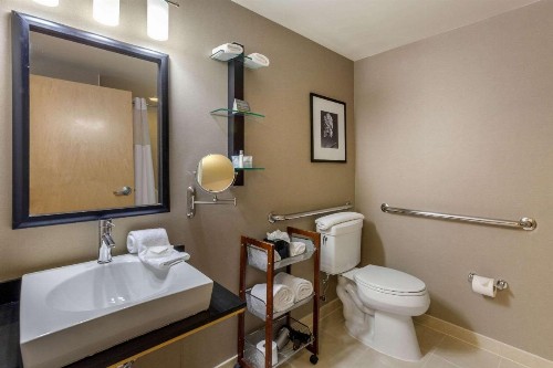 Cambria Hotel Ft Collins - image 33