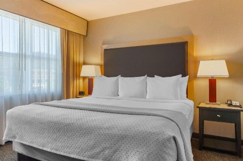 Cambria Hotel Ft Collins - image 37