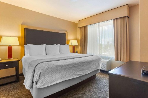 Cambria Hotel Ft Collins - image 39