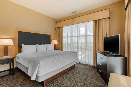 Cambria Hotel Ft Collins - image 41