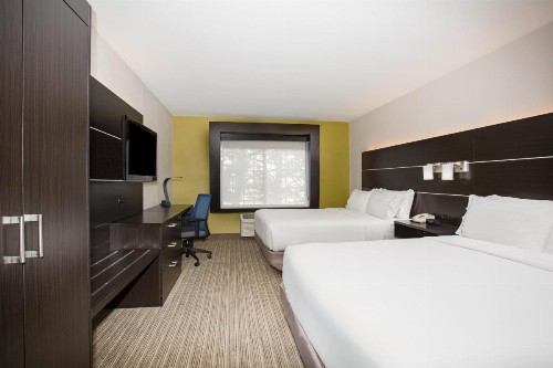 Holiday Inn Express Hotel & Suites Fort Collins an IHG Hotel - image 34