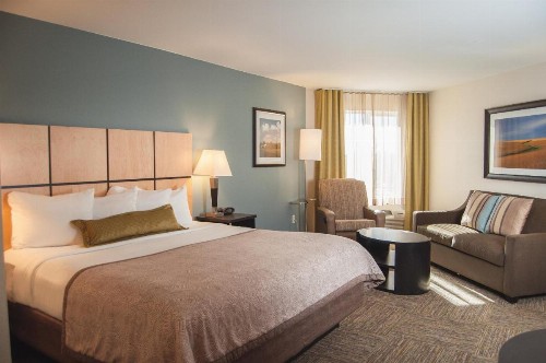 Candlewood Suites Fort Collins an IHG Hotel - image 13