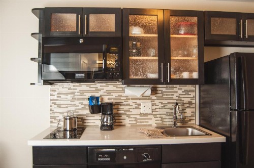 Candlewood Suites Fort Collins an IHG Hotel - image 9