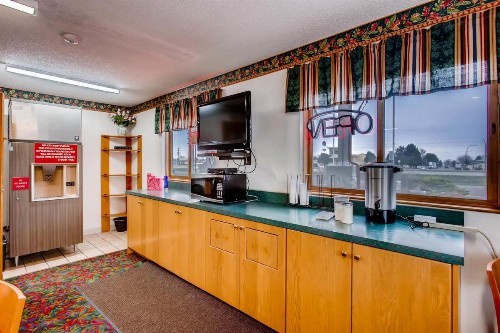 9 Motel - image 3
