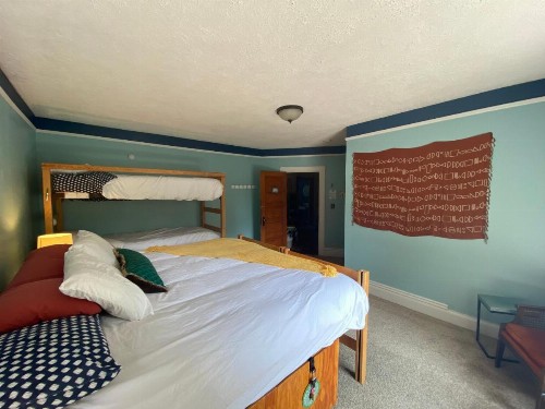 Fernweh Inn & Hostel - image 11