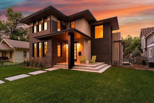 Relaxing in Paradise w Private Roof Top Deck!! - image 42