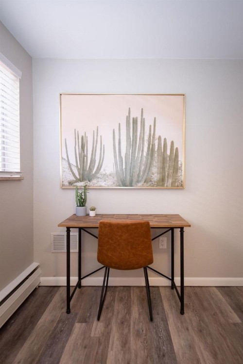 Hip & Urban Condo near the heart of Old Town - image 7
