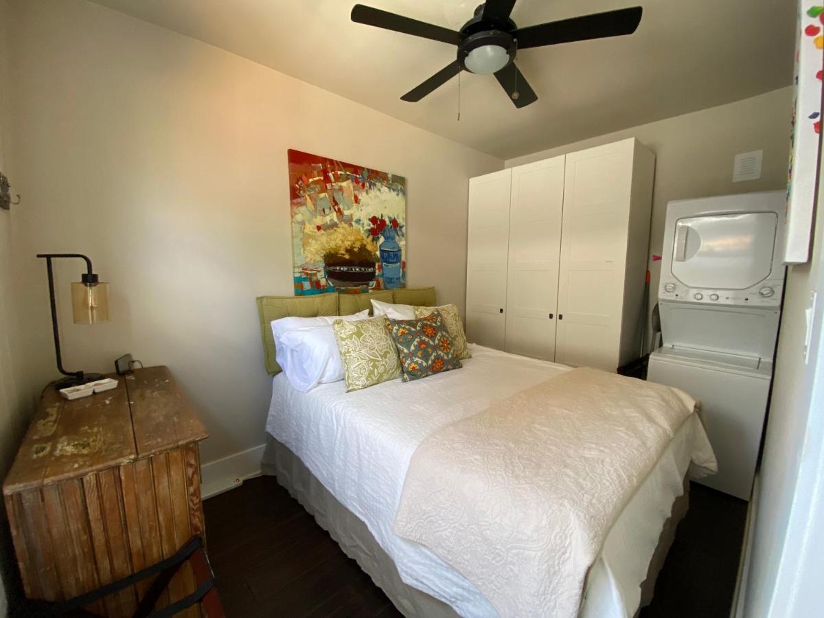 The Chic Guest Retreat in Old Town near CSU! - image 7