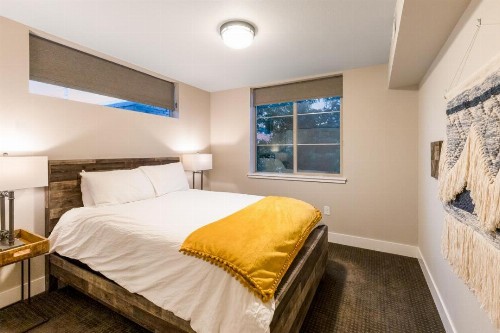 Urban Townhome near Old Town Breweries & River! - image 24