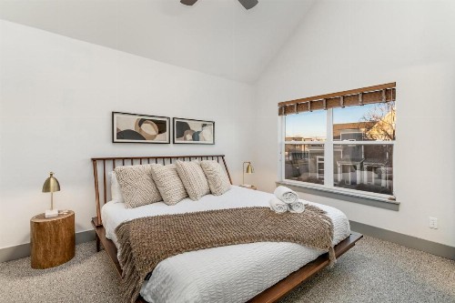 Old Town North Jewel! Near Breweries & River! - image 18