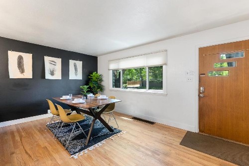 Fun & Funky Family-Friendly home near Old Town! - image 13
