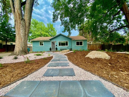 Fun & Funky Family-Friendly home near Old Town! - image 24