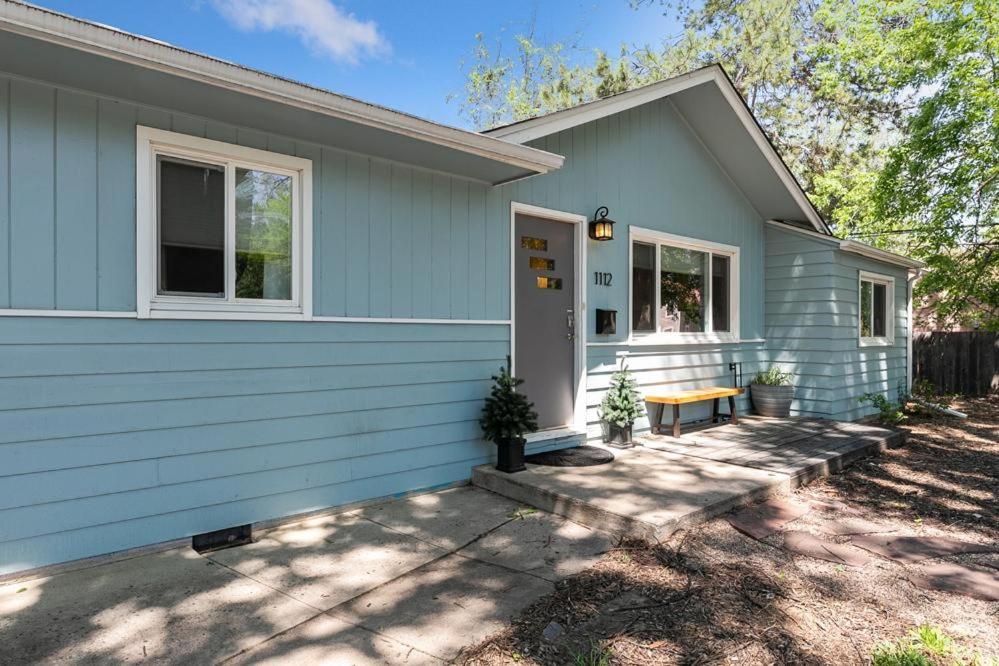 Fun & Funky Family-Friendly home near Old Town! - image 7