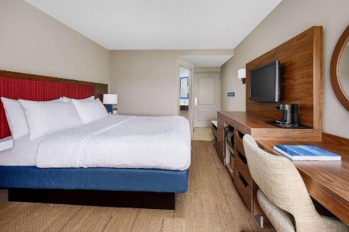 Hampton Inn Ft. Lauderdale-Cypress Creek - image 27