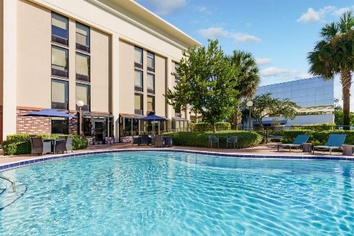 Hampton Inn Ft. Lauderdale-Cypress Creek - image 9