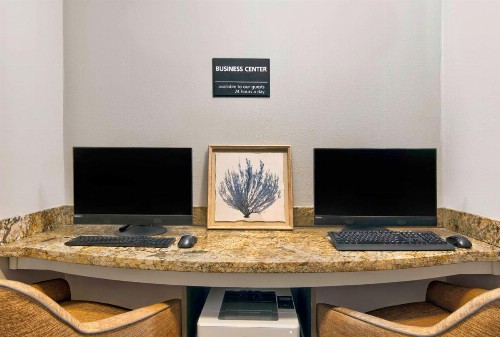 Hampton Inn Ft Lauderdale-Airport North - image 45