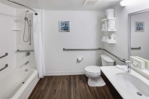 Hampton Inn Ft. Lauderdale/Downtown Las Olas Area - image 10