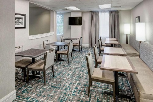 Hampton Inn Ft. Lauderdale/Downtown Las Olas Area - image 24