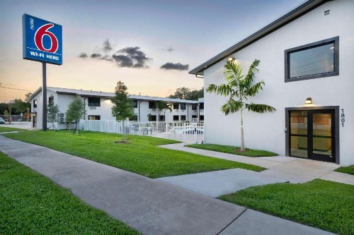 Motel 6-Fort Lauderdale FL - image 4