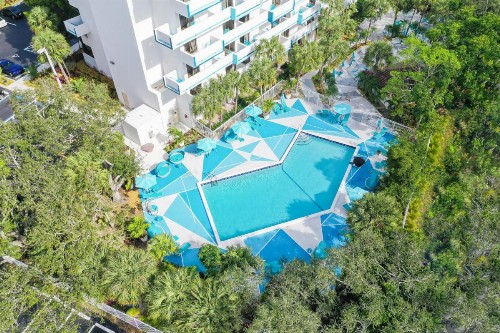 Chateau Mar Golf Resort - image 35