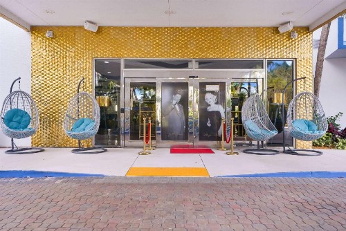 Chateau Mar Golf Resort - image 5