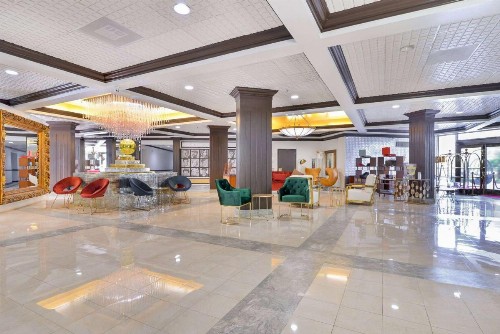 Chateau Mar Golf Resort - image 6