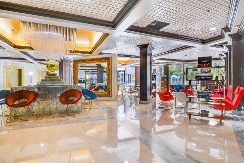 Chateau Mar Golf Resort - image 8
