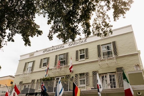 Riverside Hotel - image 39
