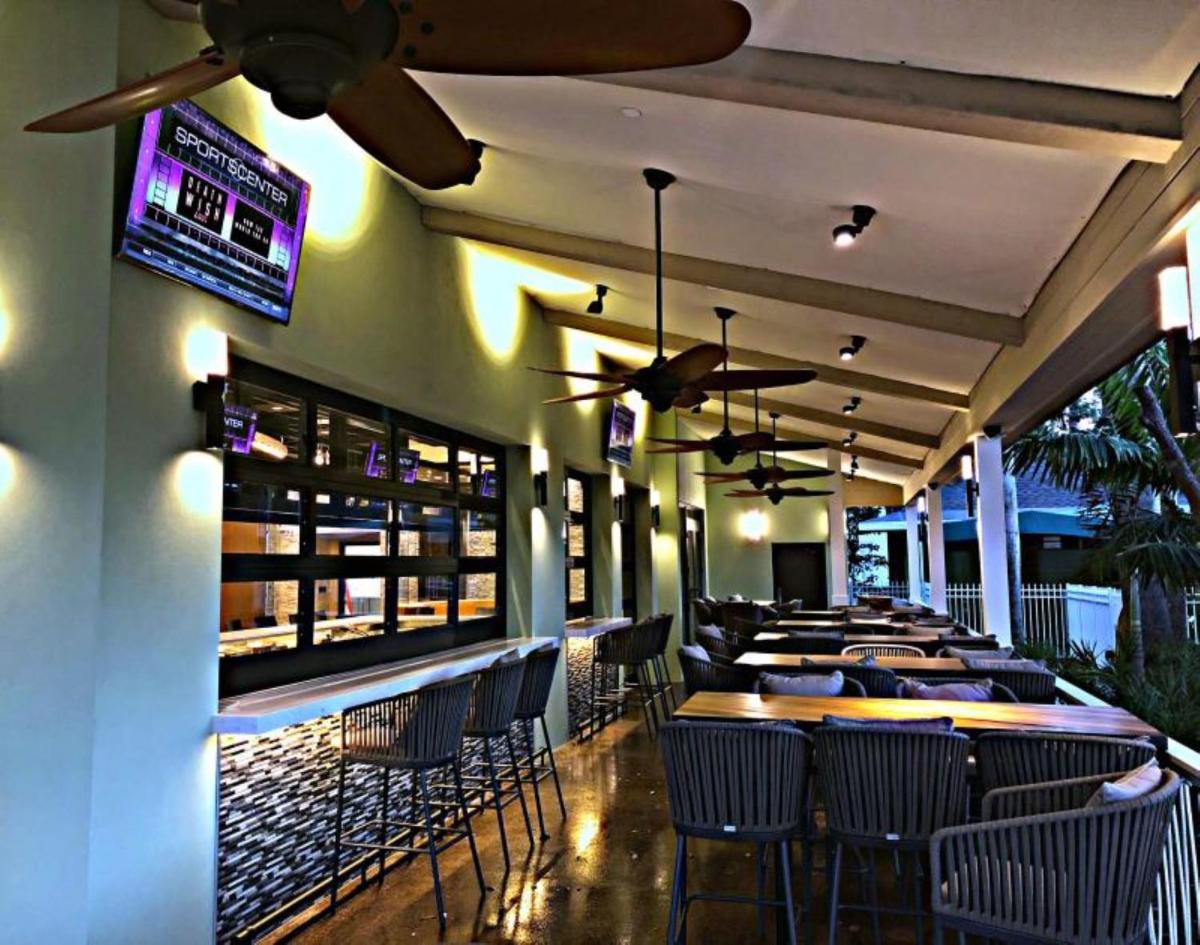 Riverside Hotel - image 7