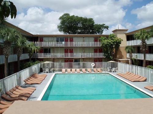 Red Carpet Inn Airport Fort Lauderdale - image 25