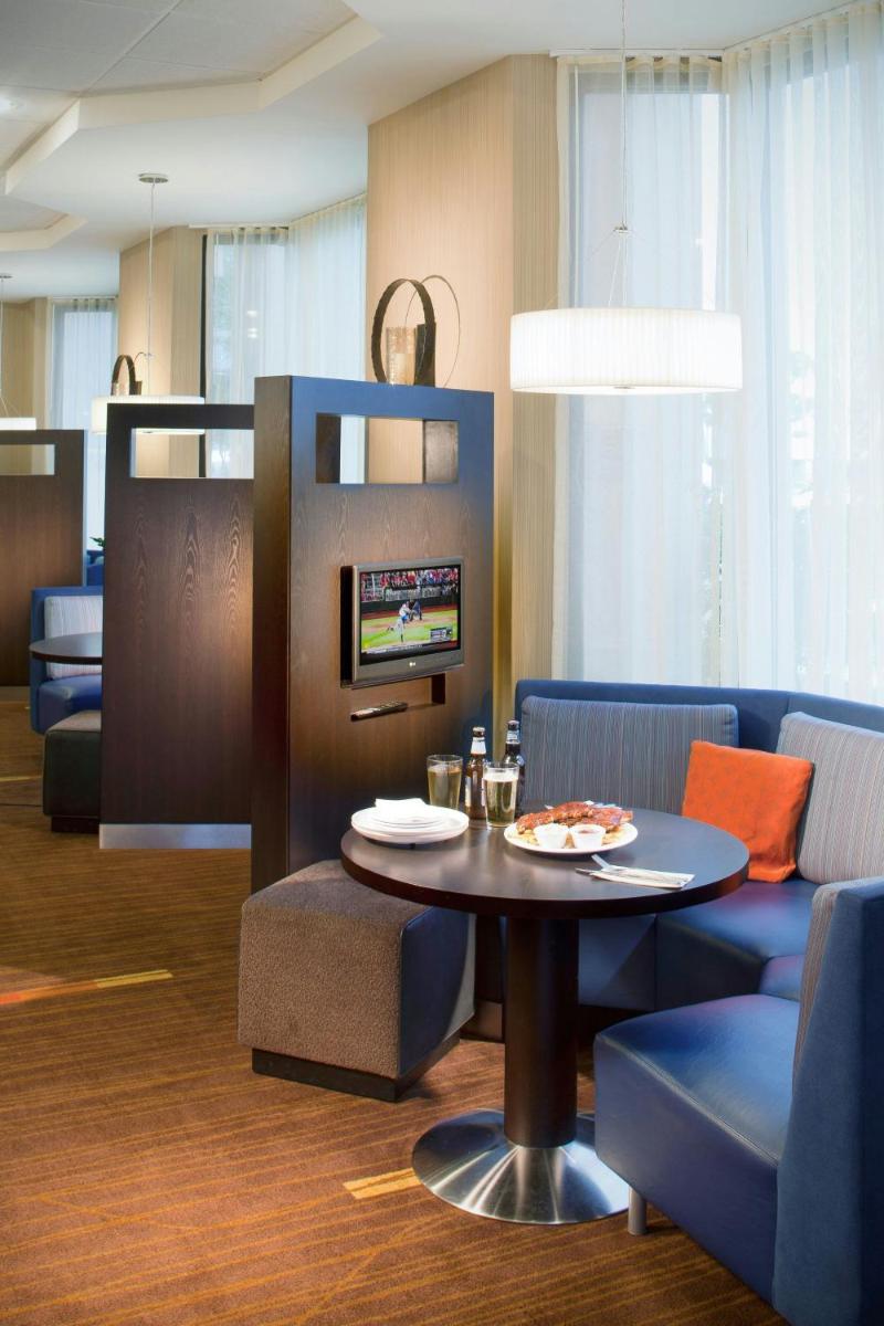 Courtyard by Marriott Fort Lauderdale East / Lauderdale-by-the-Sea - image 7