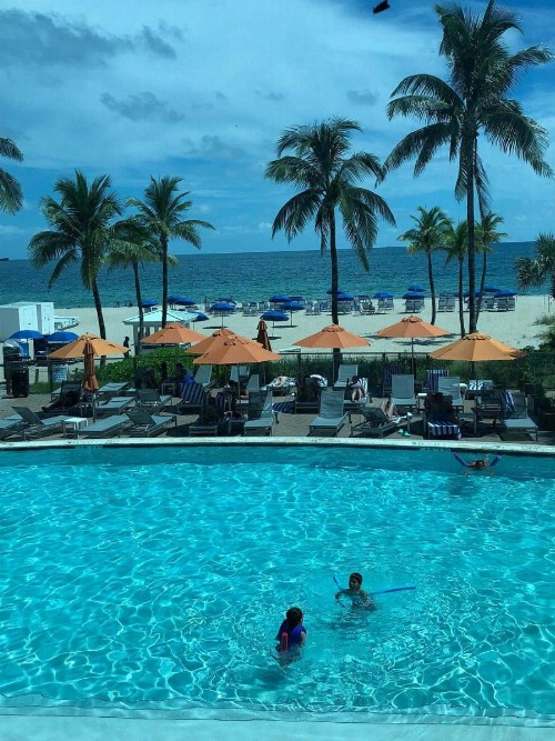 B Ocean Resort - image 2