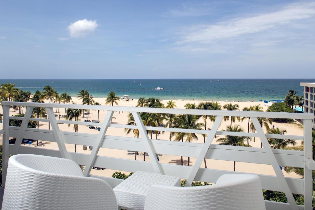 B Ocean Resort - image 5