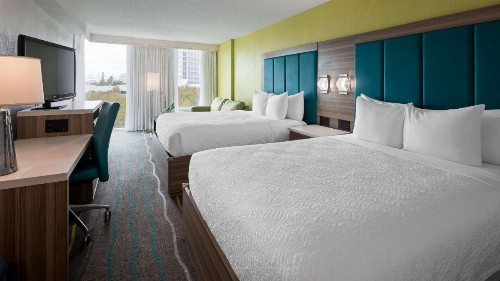 Best Western Plus Oceanside Inn - image 15