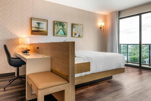 Cambria Hotel Fort Lauderdale Beach - image 19