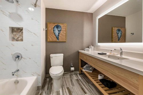 Cambria Hotel Fort Lauderdale Beach - image 25