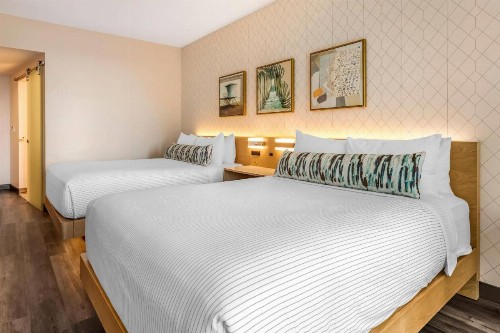 Cambria Hotel Fort Lauderdale Beach - image 27