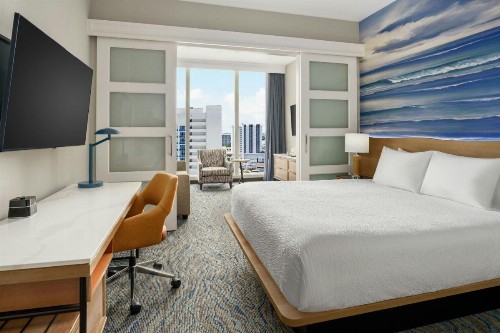 Courtyard by Marriott Fort Lauderdale Beach - image 4