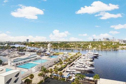 Courtyard by Marriott Fort Lauderdale Beach - image 15