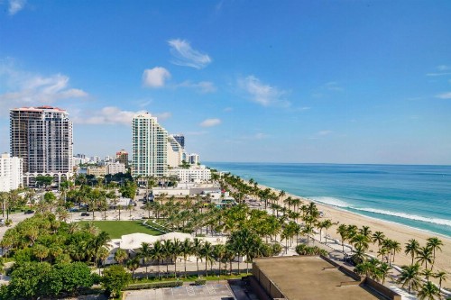 Courtyard by Marriott Fort Lauderdale Beach - image 16