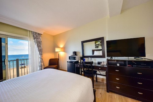 Sun Tower Hotel & Suites on the Beach - image 27