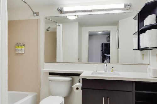 Candlewood Suites Fort Lauderdale Airport-Cruise an IHG Hotel - image 32