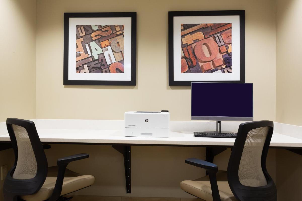Candlewood Suites Fort Lauderdale Airport-Cruise an IHG Hotel - image 7