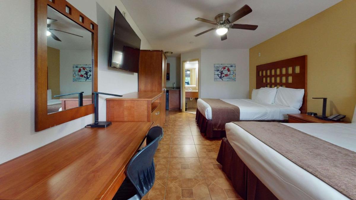 Rodeway Inn & Suites Fort Lauderdale Airport & Cruise Port - image 2