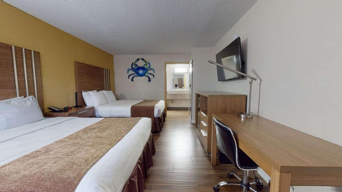 Rodeway Inn & Suites Fort Lauderdale Airport & Cruise Port - image 3